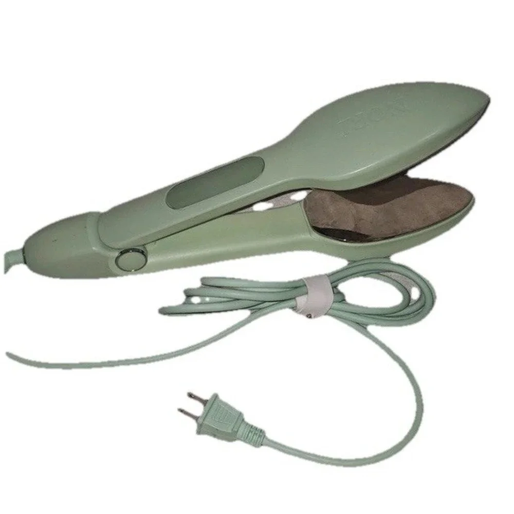 Nori Press Compact Handheld Steam Iron Mint Green N2-1GN 6 Fabric Heat Settings